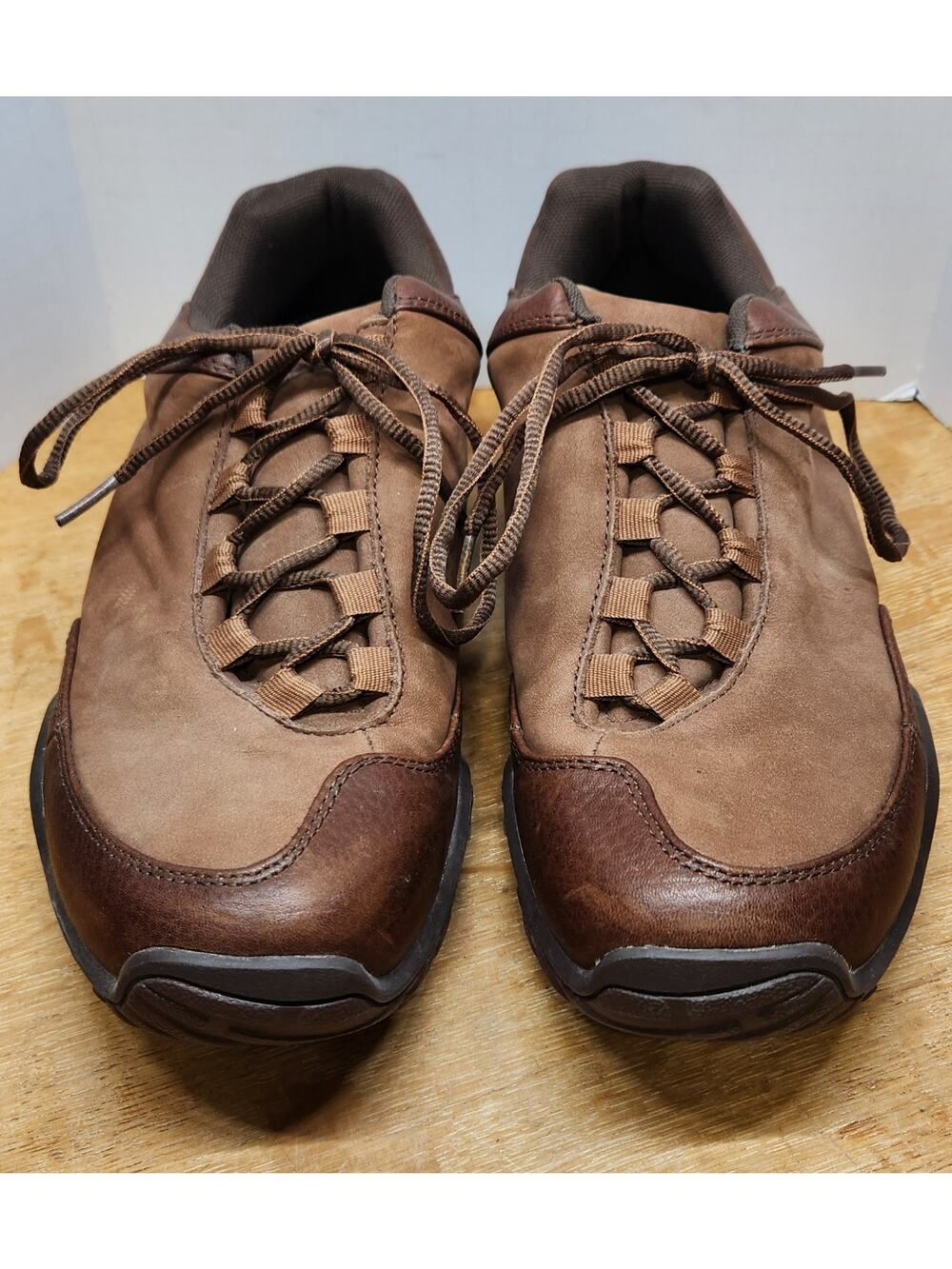 KURU Chicane Sneakers Mens Size 9.5 Brown Leather Walking Hiking Casual Shoe